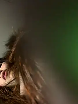 swrennn19 online show from October 22, 11:36 pm