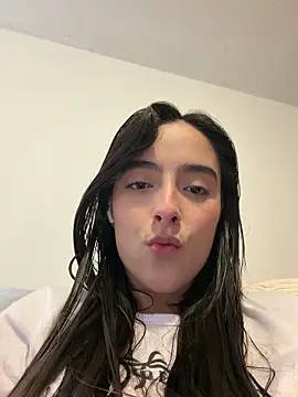 swrennn19 online show from April 11, 8:23 pm