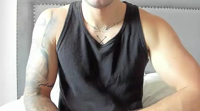 spartacozz online show from February 2, 9:13 pm