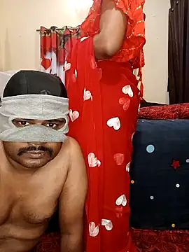 Snapshot of INDIANDESIMATURE chatting on February 11, 5:47 am INDIANDESIMATURE online show from February 11, 5:47 am