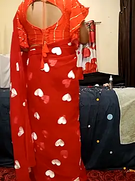 Snapshot of INDIANDESIMATURE chatting on February 27, 3:40 am INDIANDESIMATURE online show from February 27, 3:40 am