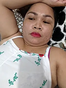 XXLorie 02 online show from February 25, 12:49 pm