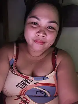 Snapshot of XXLorie_02 chatting on July 17, 1:08 pm XXLorie 02 online show from July 17, 1:08 pm