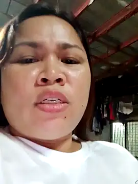 Snapshot of XXLorie_02 chatting on March 12, 11:54 am XXLorie 02 online show from March 12, 11:54 am