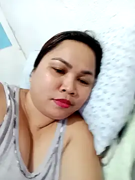 XXLorie 02 online show from February 23, 11:00 am