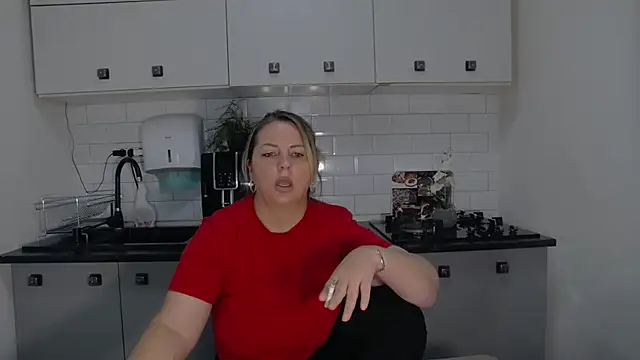 Snapshot of erikaerika chatting on September 15, 6:58 am erikaerika online show from September 15, 6:58 am