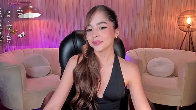 AmyDavis  online show from December 5, 11:01 pm