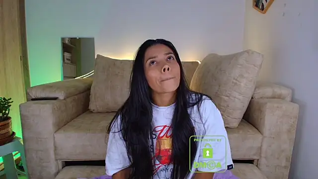 k4y lover online show from April 1, 2:24 am