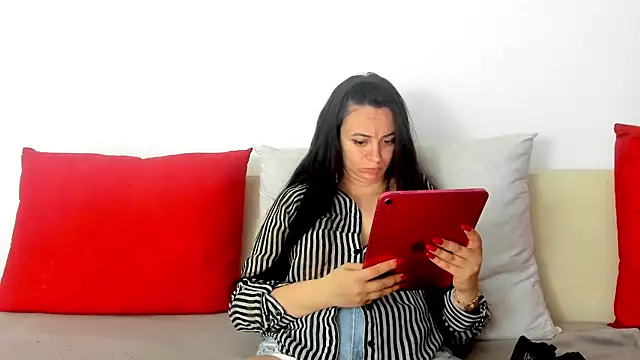 cute angel95 online show from May 4, 8:22 pm