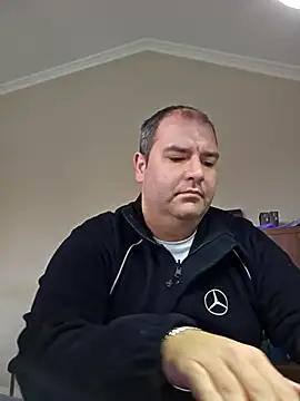 Andrew1900529 online show from November 11, 10:21 am