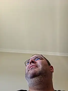 Snapshot of Andrew1900529 chatting on September 22, 7:47 am Andrew1900529 online show from September 22, 7:47 am
