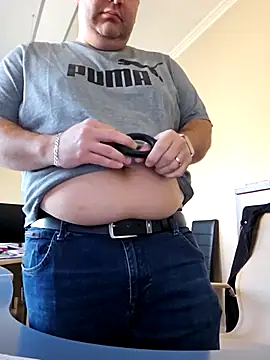 Andrew1900529 online show from November 5, 7:22 am