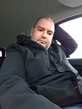 Andrew1900529 online show from December 5, 2:15 pm