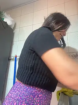 Snapshot of BA_BYY chatting on March 3, 3:52 pm BA BYY online show from March 3, 3:52 pm