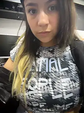 Snapshot of BA_BYY chatting on January 11, 4:14 pm BA BYY online show from January 11, 4:14 pm