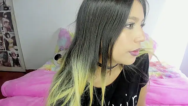 Snapshot of BA_BYY chatting on October 28, 1:39 am BA BYY online show from October 28, 1:39 am