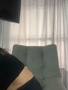 BA BYY online show from April 21, 7:31 pm