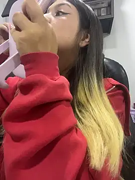 Snapshot of BA_BYY chatting on January 10, 10:38 pm BA BYY online show from January 10, 10:38 pm