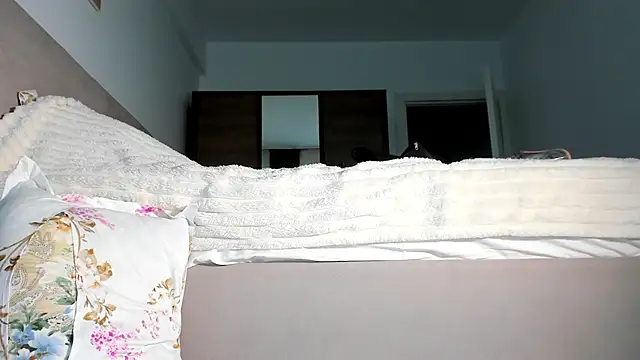 BrianaDiamondXXX online show from November 11, 8:42 am