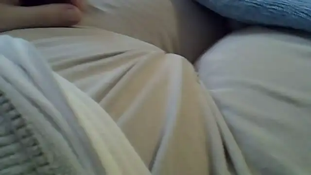 Snapshot of perescam chatting on July 12, 5:03 pm perescam online show from July 12, 5:03 pm