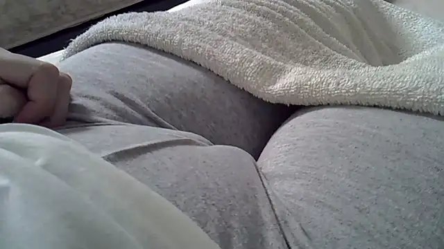 perescam online show from February 15, 7:02 pm