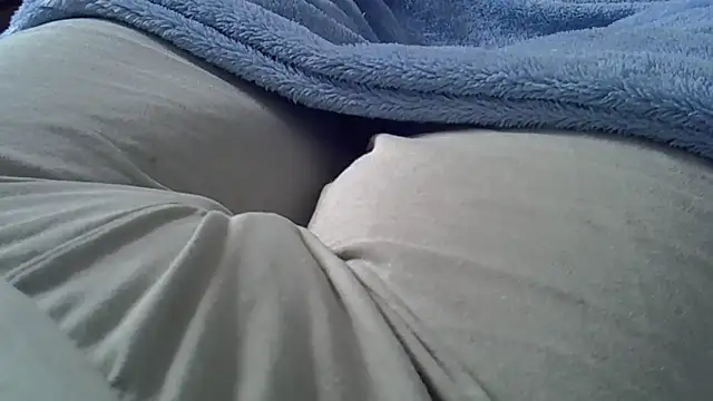 perescam online show from March 26, 2:26 pm