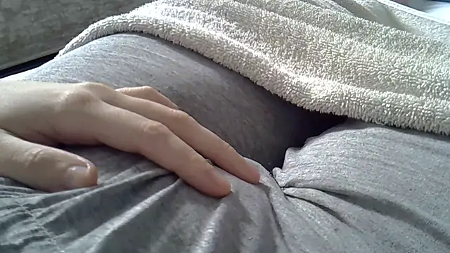 perescam online show from February 6, 3:30 pm