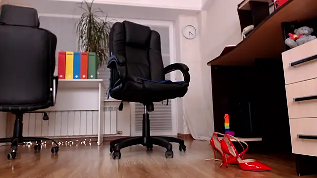 Snapshot of CassieDonald chatting on November 27, 3:23 pm CassieDonald online show from November 27, 3:23 pm