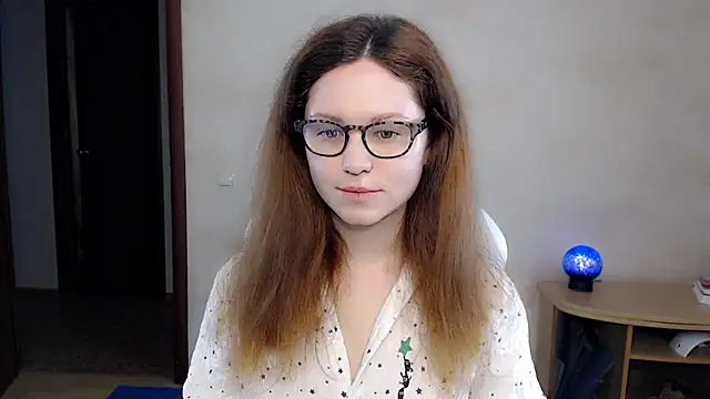 Snapshot of BettyGinger chatting on January 27, 7:13 pm BettyGinger online show from January 27, 7:13 pm