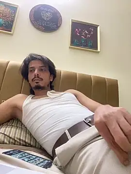 Snapshot of Talha266 chatting on December 21, 7:59 pm Talha266 online show from December 21, 7:59 pm