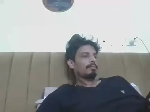 Snapshot of Talha266 chatting on June 9, 6:20 pm Talha266 online show from June 9, 6:20 pm