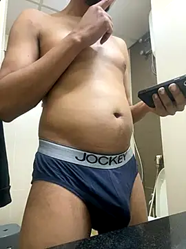 Snapshot of Talha266 chatting on November 16, 6:56 pm Talha266 online show from November 16, 6:56 pm