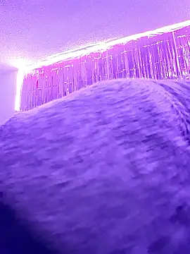 Snapshot of LUNAdeMARTE chatting on January 14, 11:52 pm LUNAdeMARTE online show from January 14, 11:52 pm