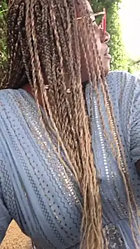 Snapshot of Adrilovechocolate chatting on February 13, 9:48 pm Adrilovechocolate online show from February 13, 9:48 pm