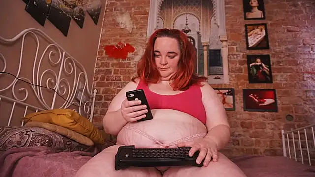 Evelively online show from April 15, 2:54 pm