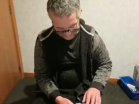 bigballnz online show from April 21, 7:15 am