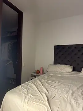 kamivolkano online show from February 15, 12:11 am