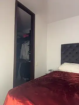 kamivolkano online show from November 9, 1:20 am