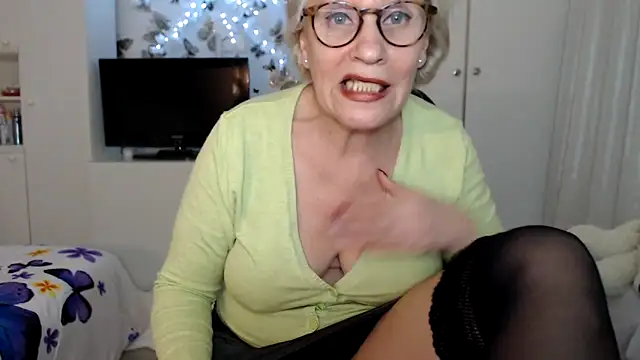 Ghertrude52 online show from March 8, 7:16 am