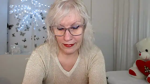 Ghertrude52 online show from March 21, 4:28 am