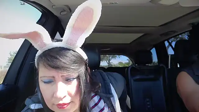 Foglove69 online show from October 31, 6:15 pm