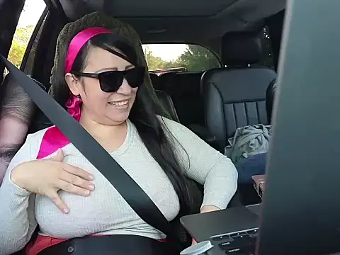 Foglove69 online show from February 4, 10:38 pm