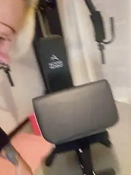 PinkTheHawk online show from January 13, 10:41 am