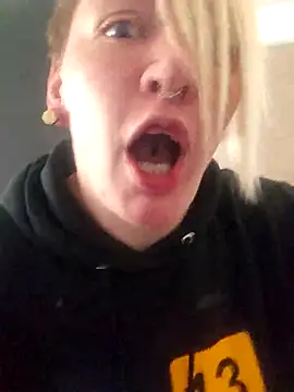 PinkTheHawk online show from February 21, 8:11 pm