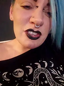 PinkTheHawk online show from March 27, 8:59 am