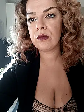 Snapshot of minerva_ chatting on November 5, 8:17 am minerva online show from November 5, 8:17 am