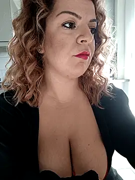 Snapshot of minerva_ chatting on October 29, 8:13 am minerva online show from October 29, 8:13 am