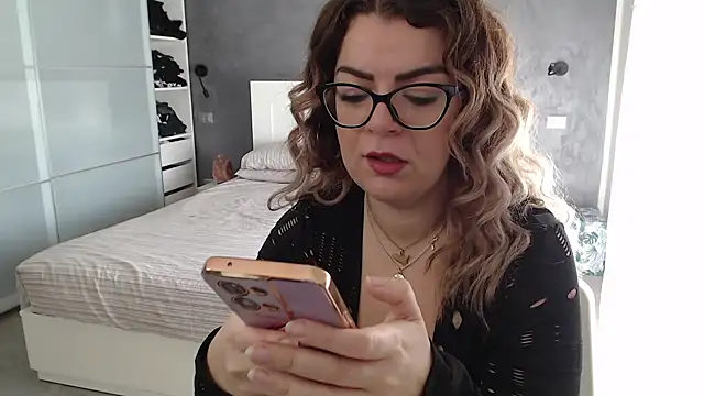 minerva  online show from March 11, 8:52 am