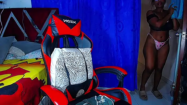 DanisaBrown online show from March 19, 2:17 pm