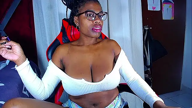 DanisaBrown online show from January 7, 3:06 pm